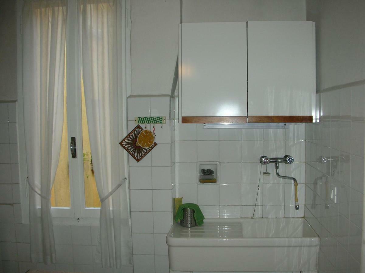 Nice Apartments In Downtown Bologna Exterior foto