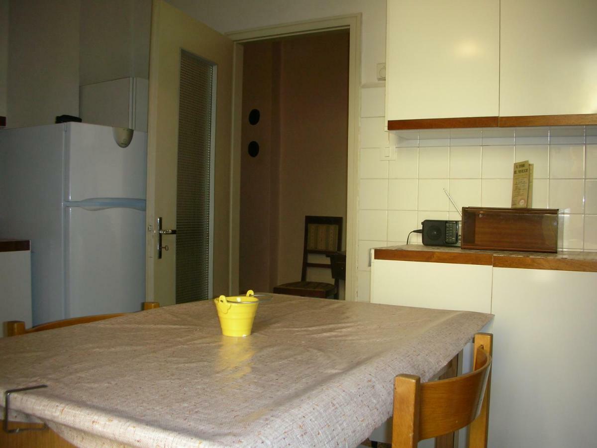 Nice Apartments In Downtown Bologna Exterior foto