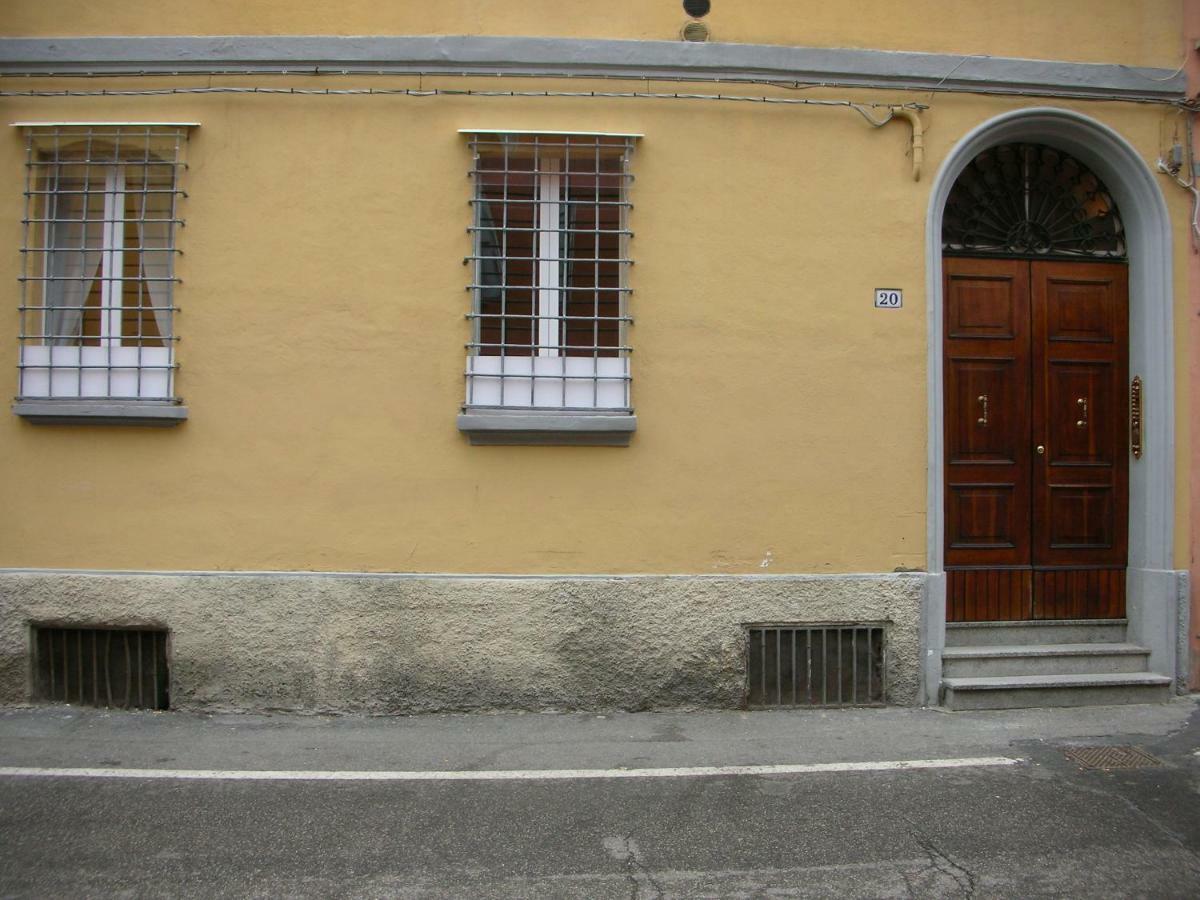 Nice Apartments In Downtown Bologna Exterior foto