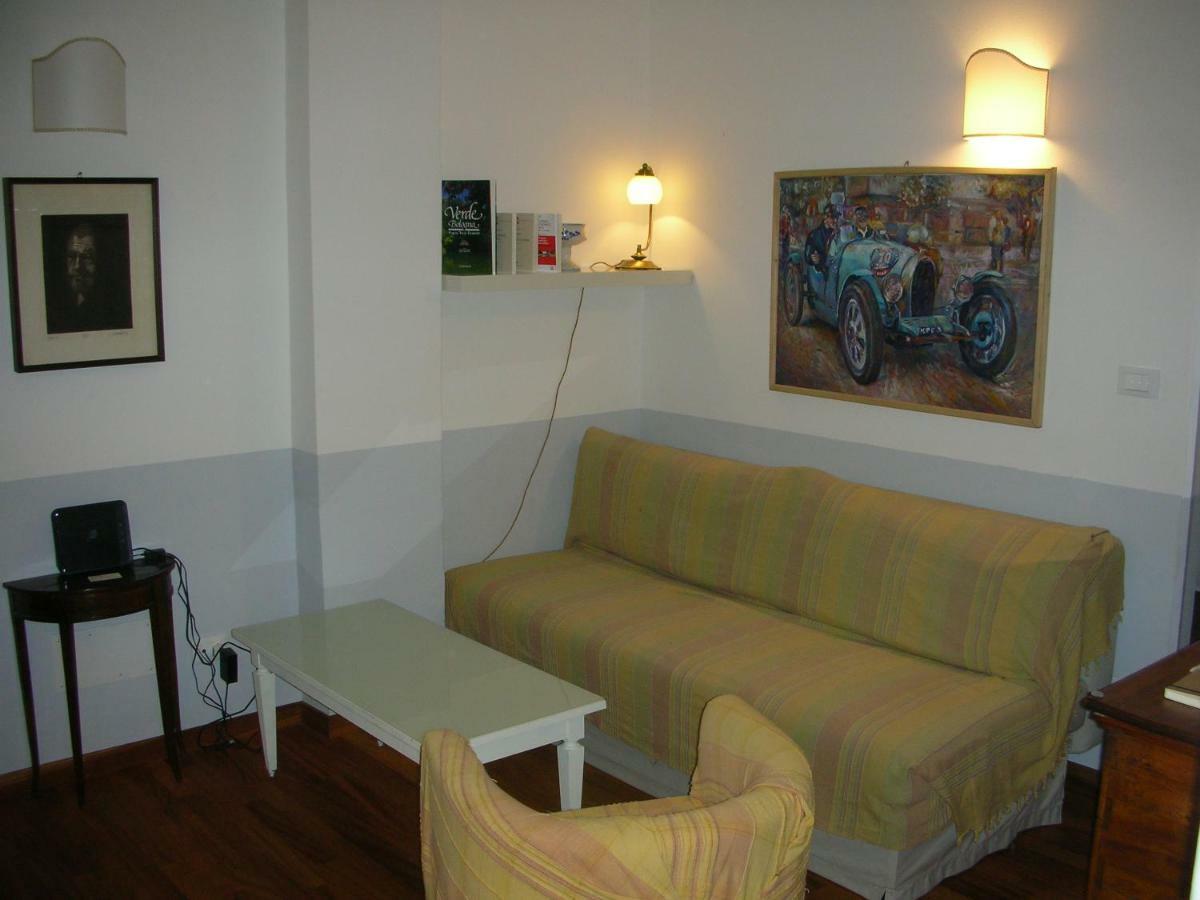 Nice Apartments In Downtown Bologna Exterior foto